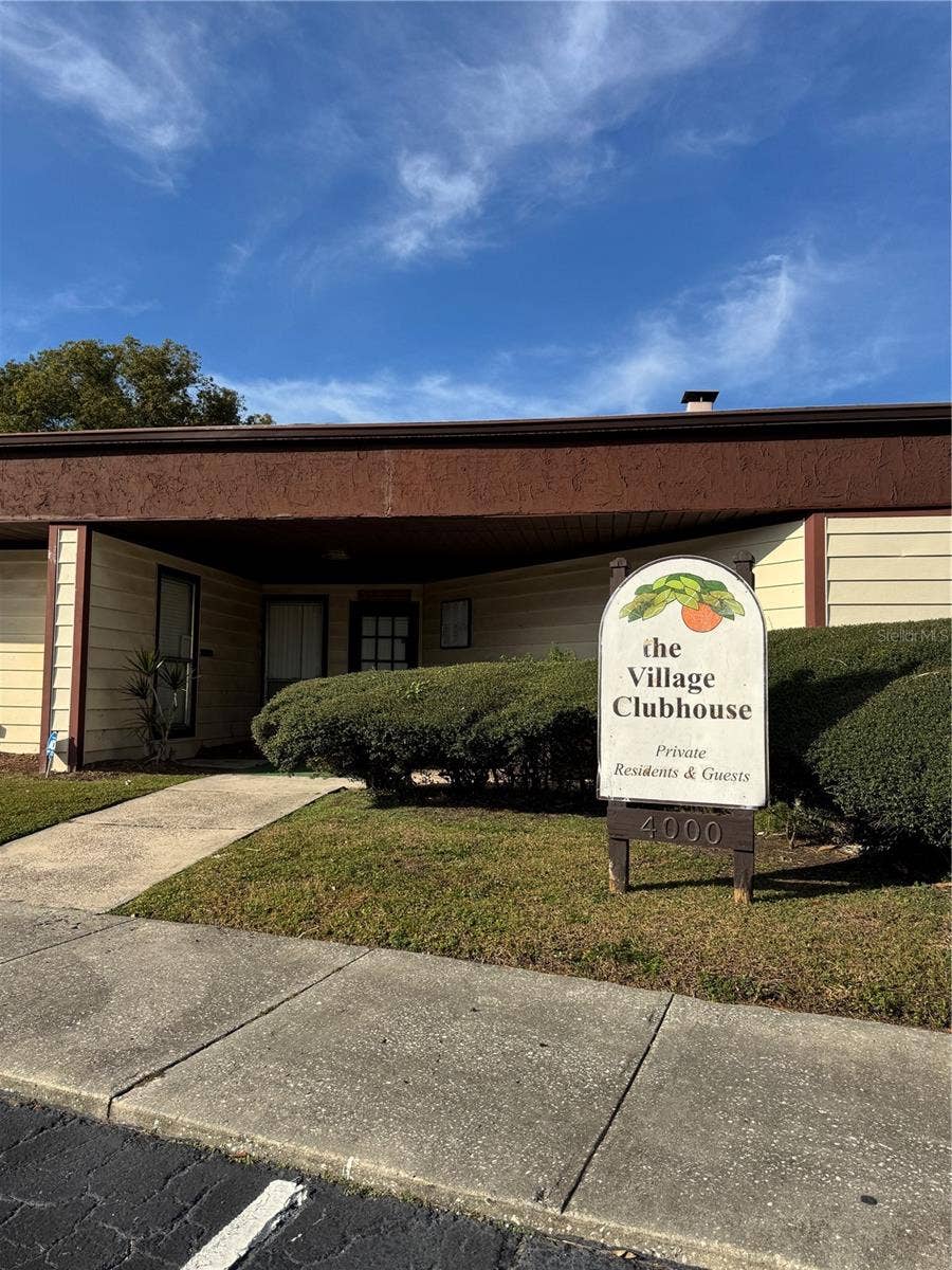 3990 CRAYRICH CIRCLE, #GE, Orlando, FL 32839 3990 CRAYRICH CIRCLE, #GE, Orlando, FL 32839