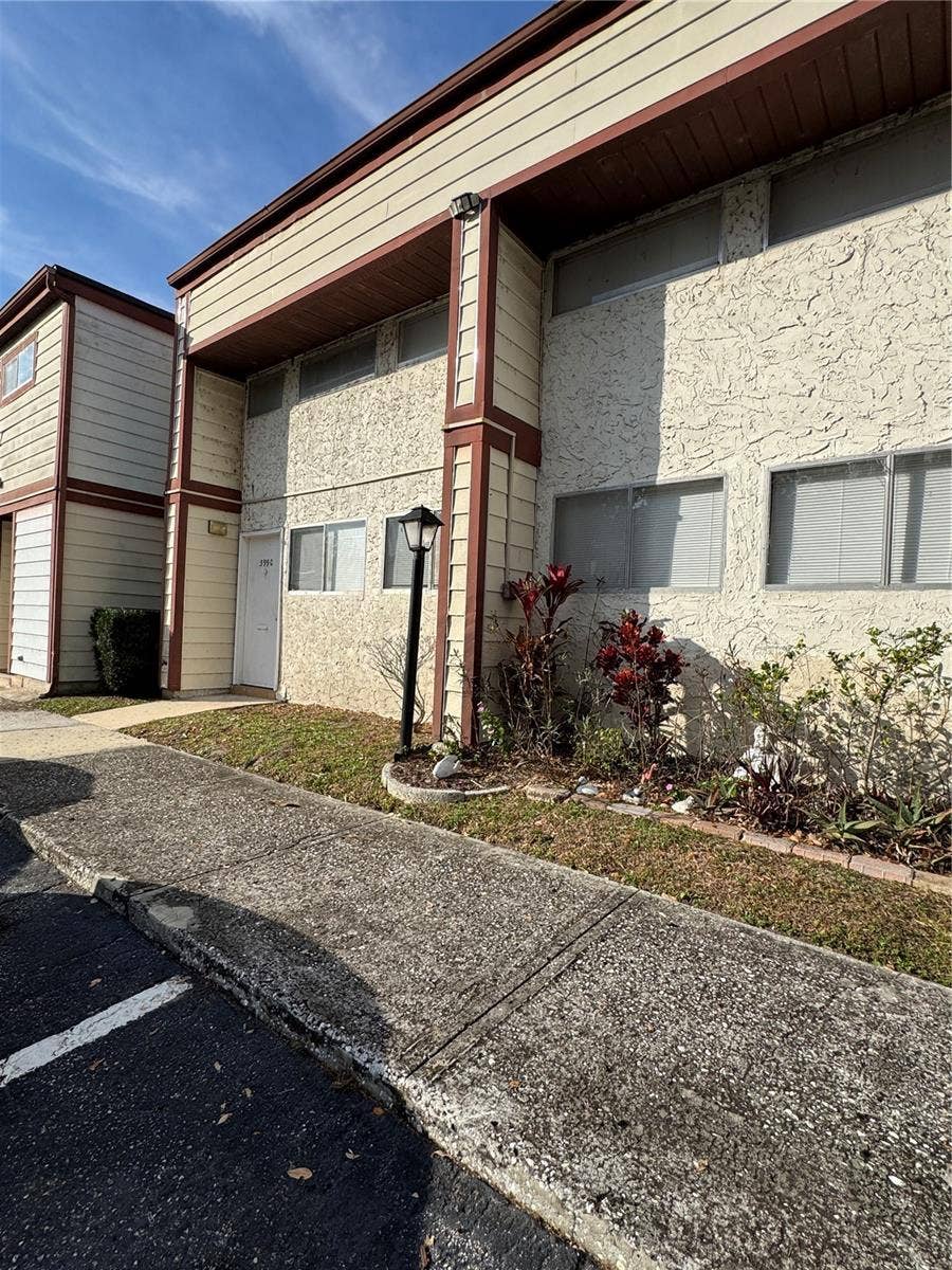 3990 CRAYRICH CIRCLE, #GE, Orlando, FL 32839 3990 CRAYRICH CIRCLE, #GE, Orlando, FL 32839