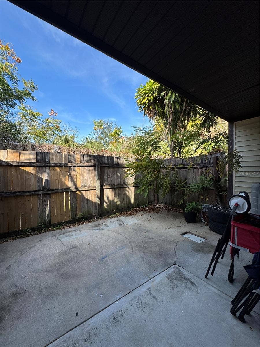3990 CRAYRICH CIRCLE, #GE, Orlando, FL 32839 3990 CRAYRICH CIRCLE, #GE, Orlando, FL 32839