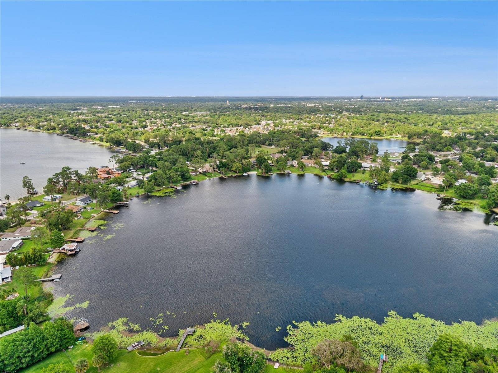 9642 BEAR LAKE ROAD, Apopka, FL 32703 9642 BEAR LAKE ROAD, Apopka, FL 32703