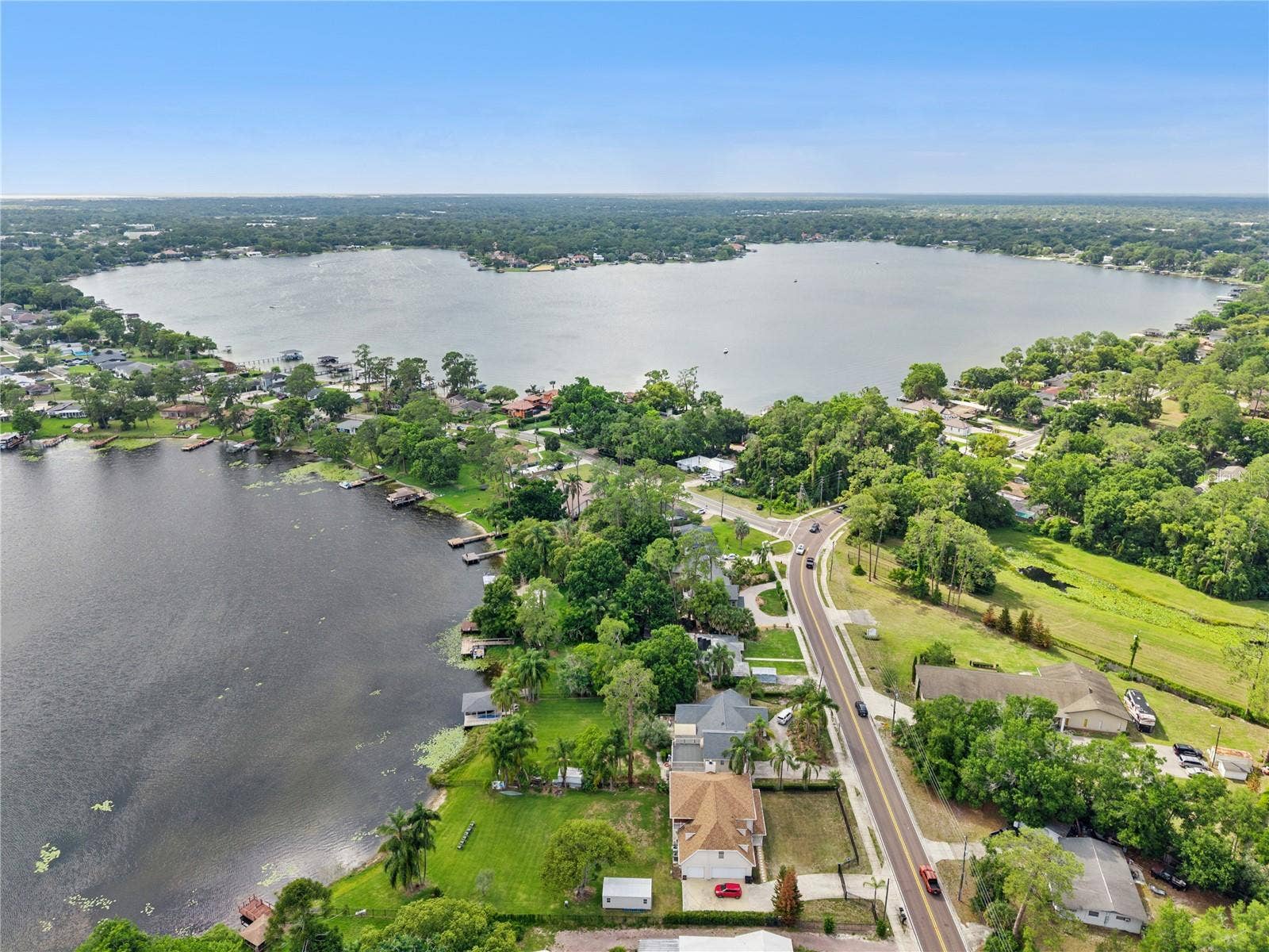 9642 BEAR LAKE ROAD, Apopka, FL 32703 9642 BEAR LAKE ROAD, Apopka, FL 32703