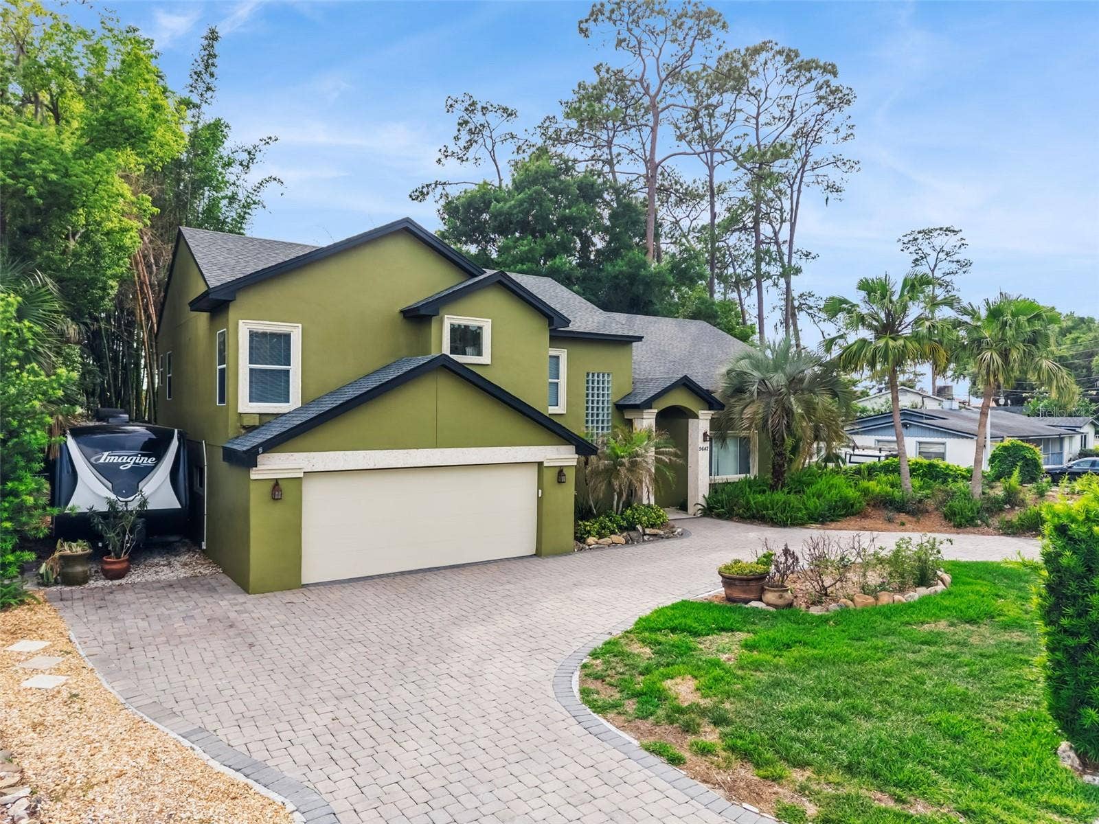 9642 BEAR LAKE ROAD, Apopka, FL 32703 9642 BEAR LAKE ROAD, Apopka, FL 32703