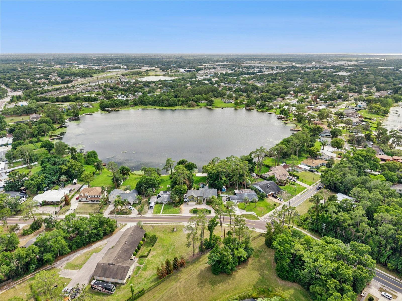 9642 BEAR LAKE ROAD, Apopka, FL 32703 9642 BEAR LAKE ROAD, Apopka, FL 32703