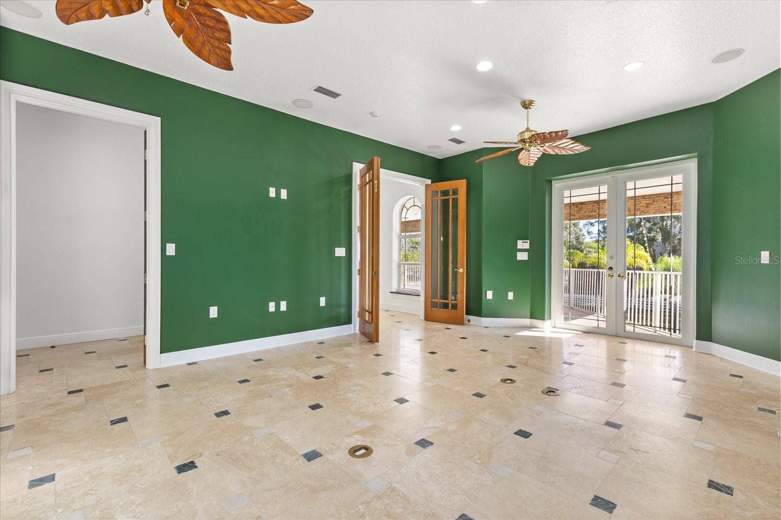 1501 LAKE MARKHAM ROAD, Sanford, FL 32771 1501 LAKE MARKHAM ROAD, Sanford, FL 32771