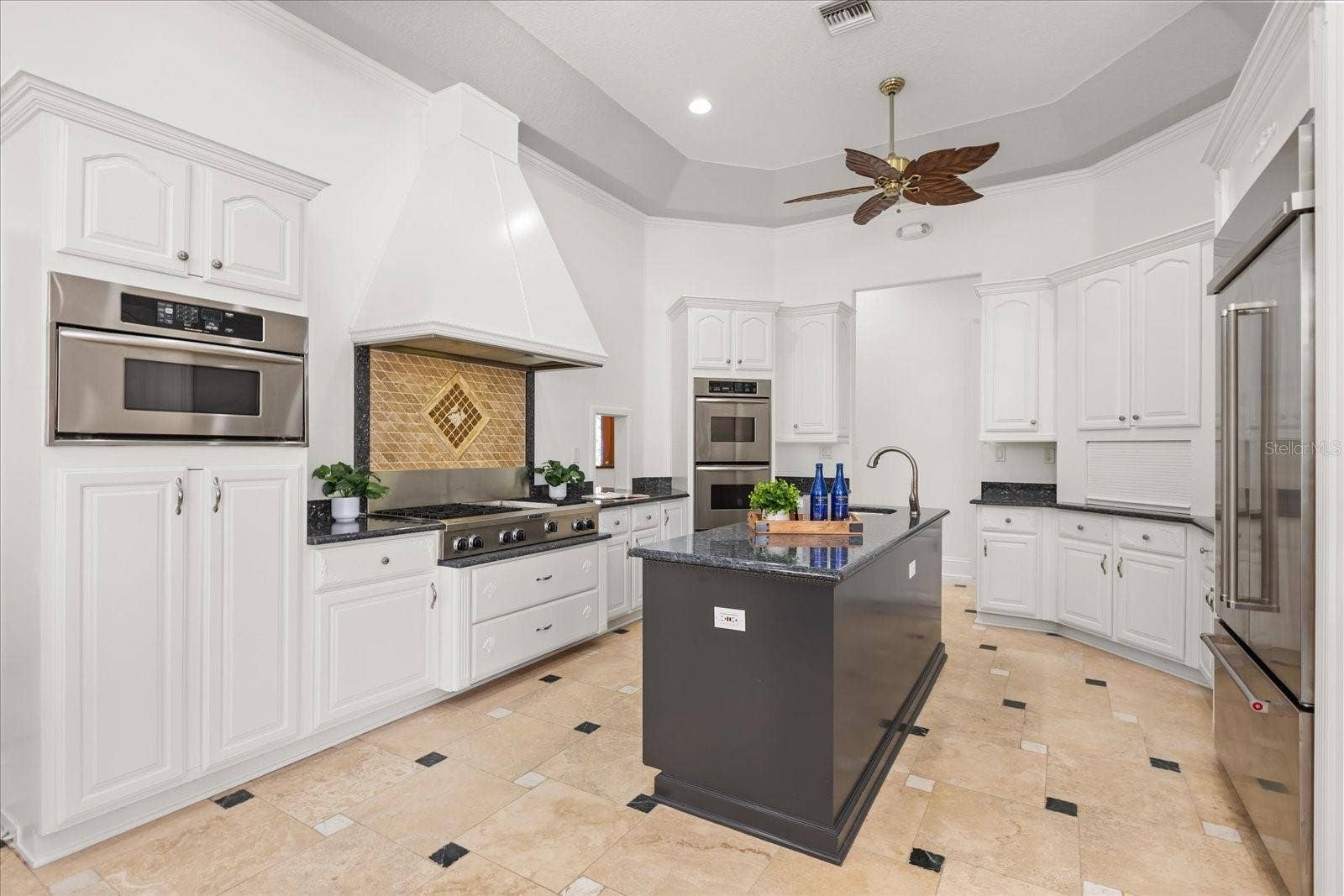 1501 LAKE MARKHAM ROAD, Sanford, FL 32771 1501 LAKE MARKHAM ROAD, Sanford, FL 32771