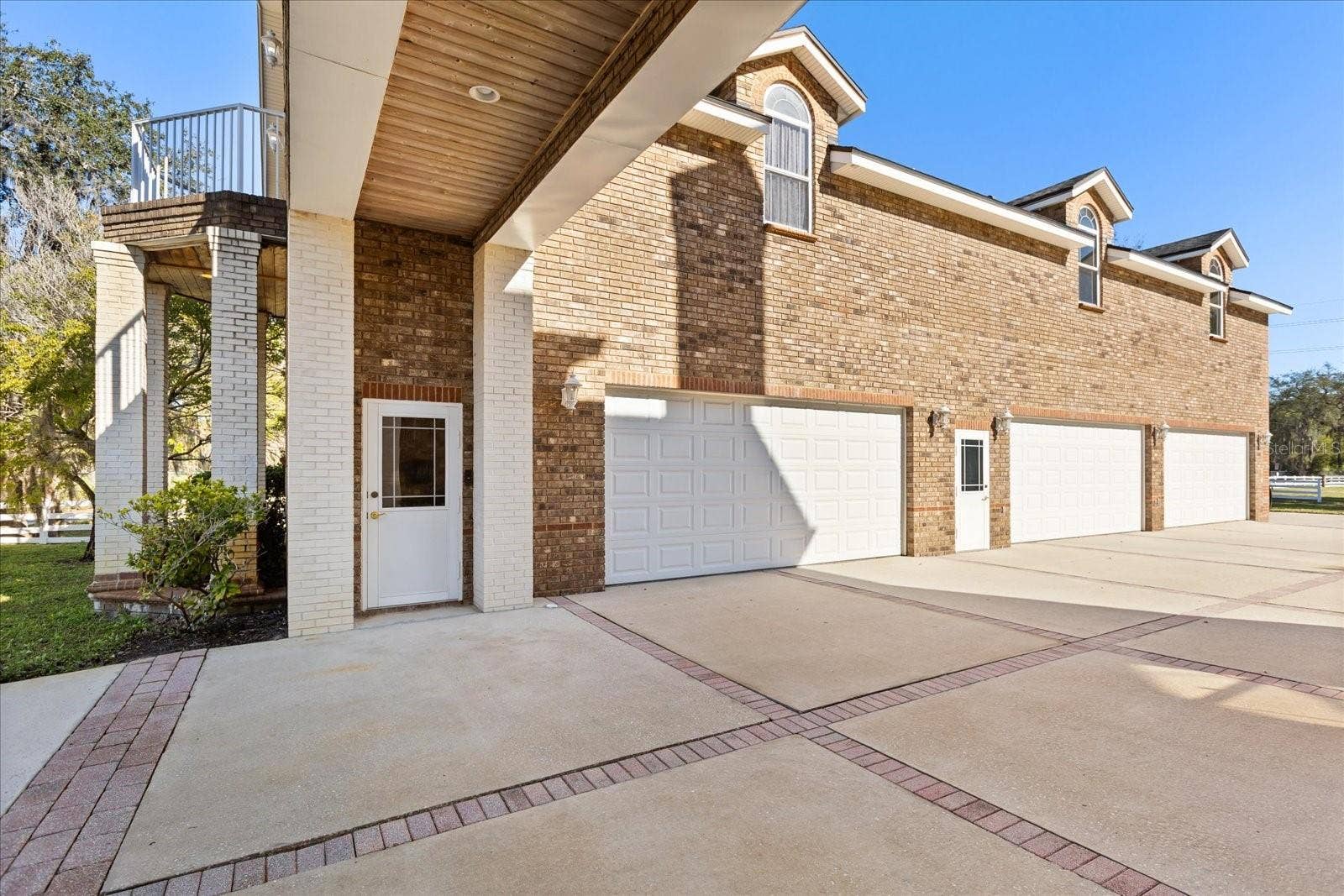 1501 LAKE MARKHAM ROAD, Sanford, FL 32771 1501 LAKE MARKHAM ROAD, Sanford, FL 32771