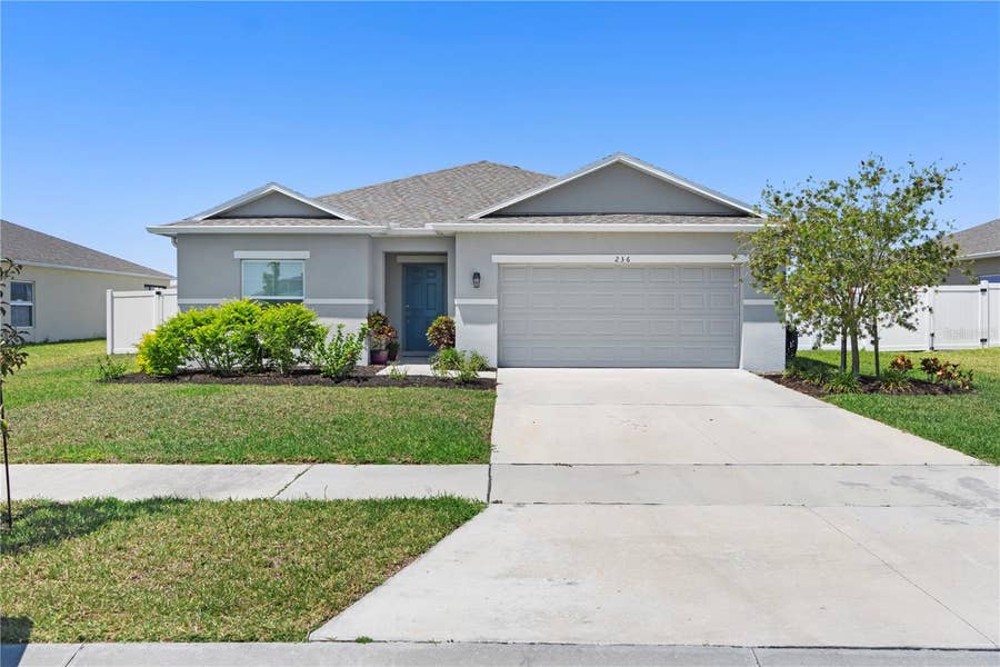 Property photo for 236 AQUAMARINE LANE, Kissimmee, FL