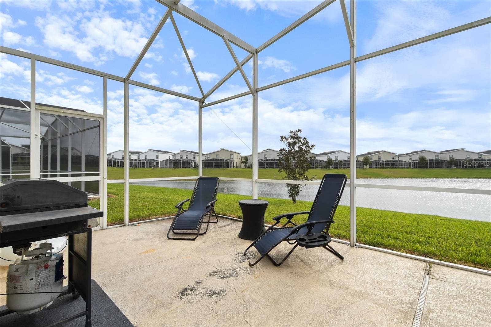 8942 CABOT CLIFFS DRIVE, Davenport, FL 33896 8942 CABOT CLIFFS DRIVE, Davenport, FL 33896