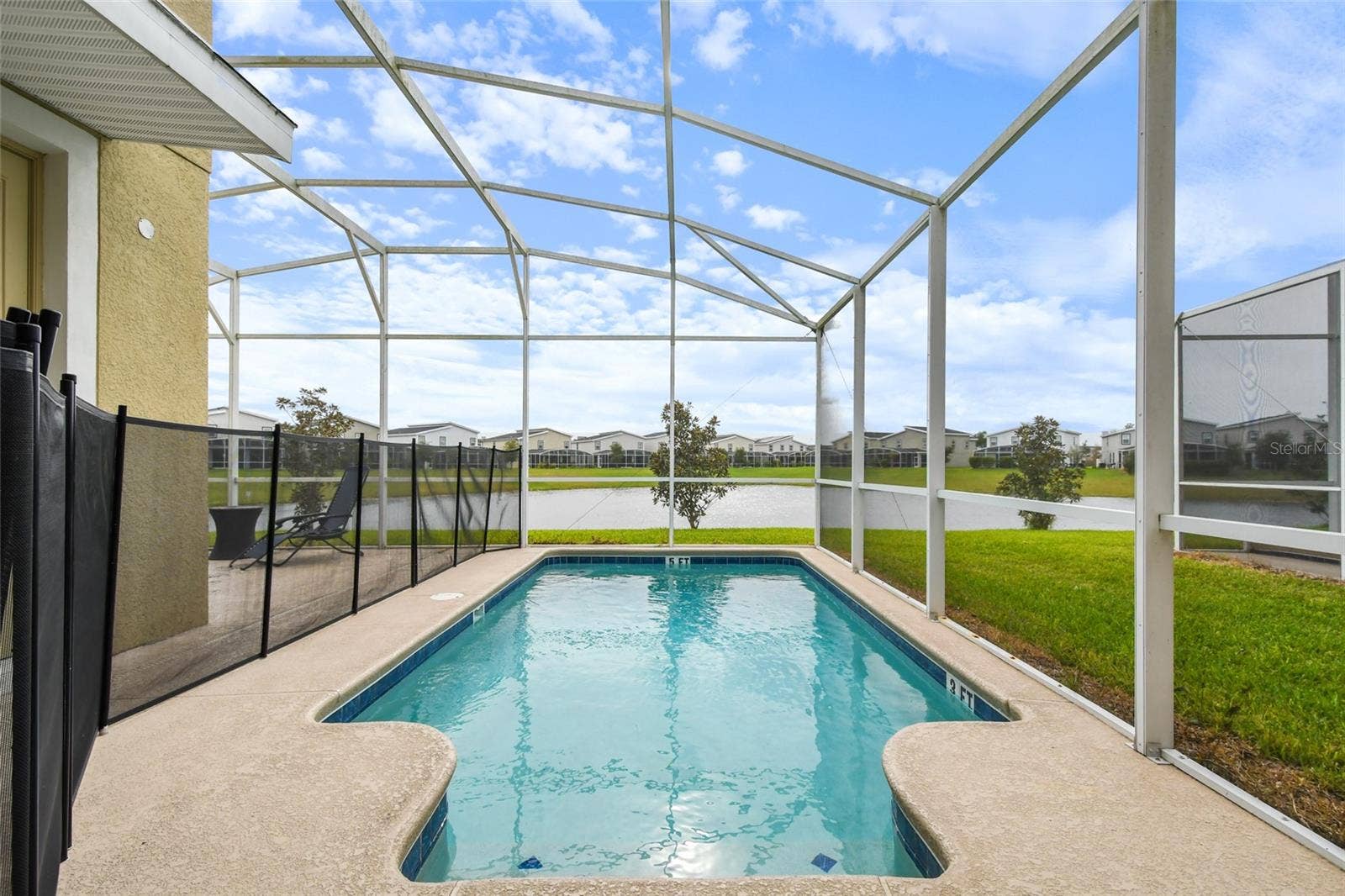8942 CABOT CLIFFS DRIVE, Davenport, FL 33896 8942 CABOT CLIFFS DRIVE, Davenport, FL 33896