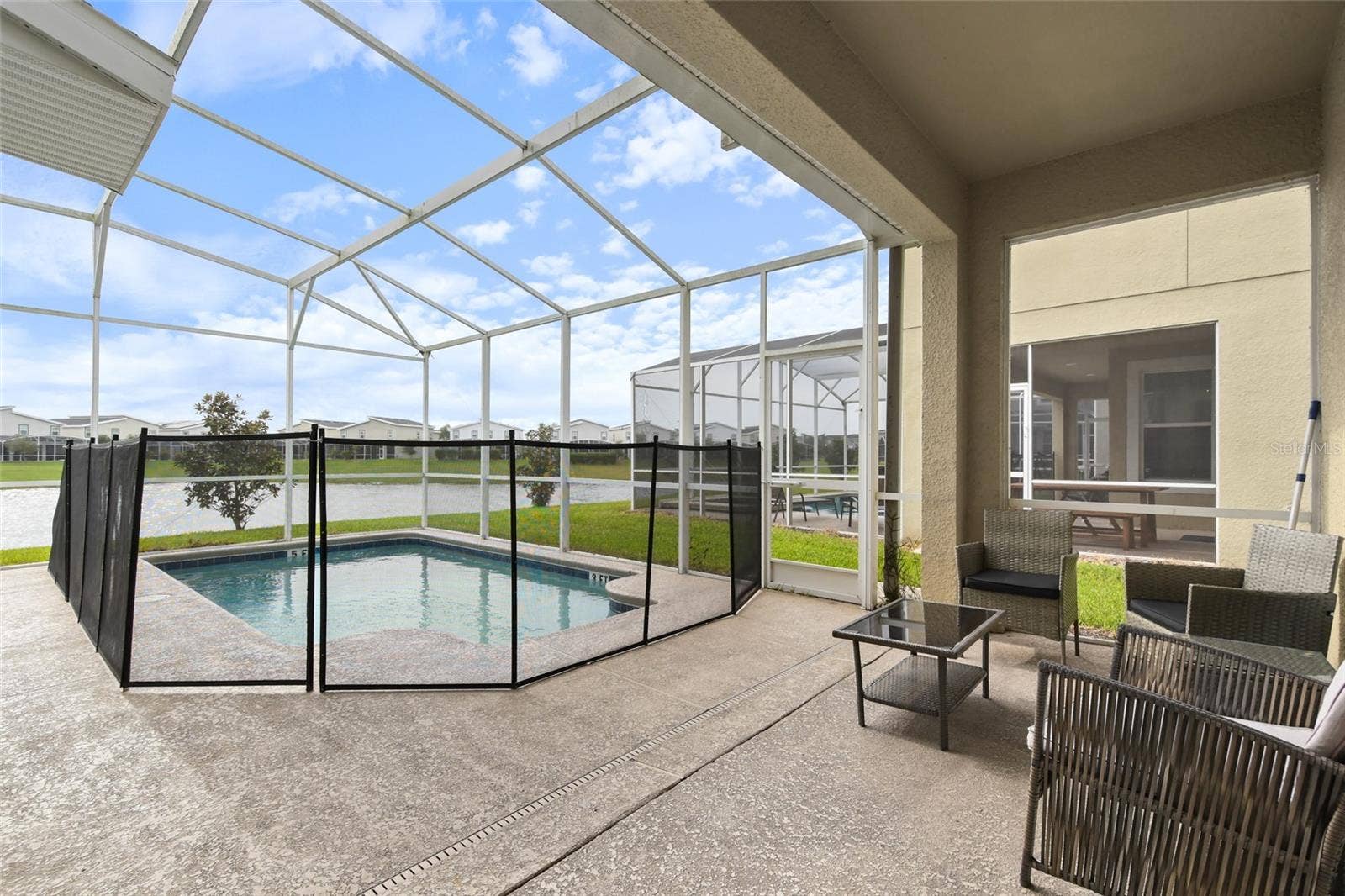 8942 CABOT CLIFFS DRIVE, Davenport, FL 33896 8942 CABOT CLIFFS DRIVE, Davenport, FL 33896