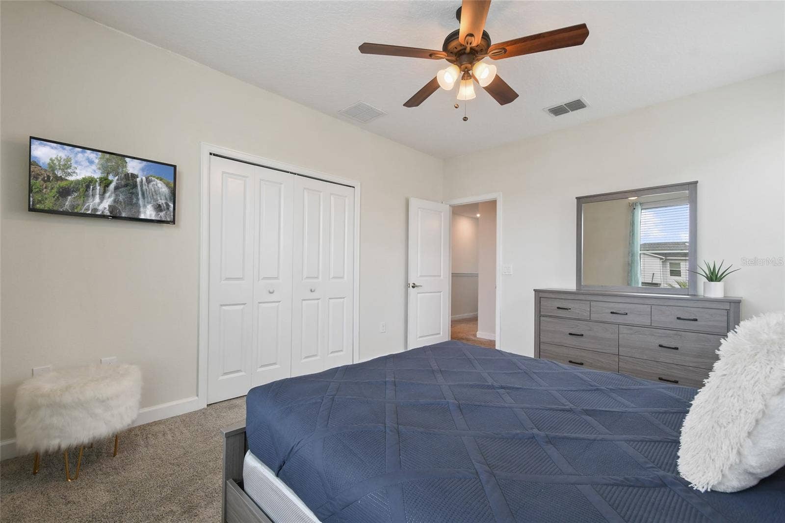 8942 CABOT CLIFFS DRIVE, Davenport, FL 33896 8942 CABOT CLIFFS DRIVE, Davenport, FL 33896