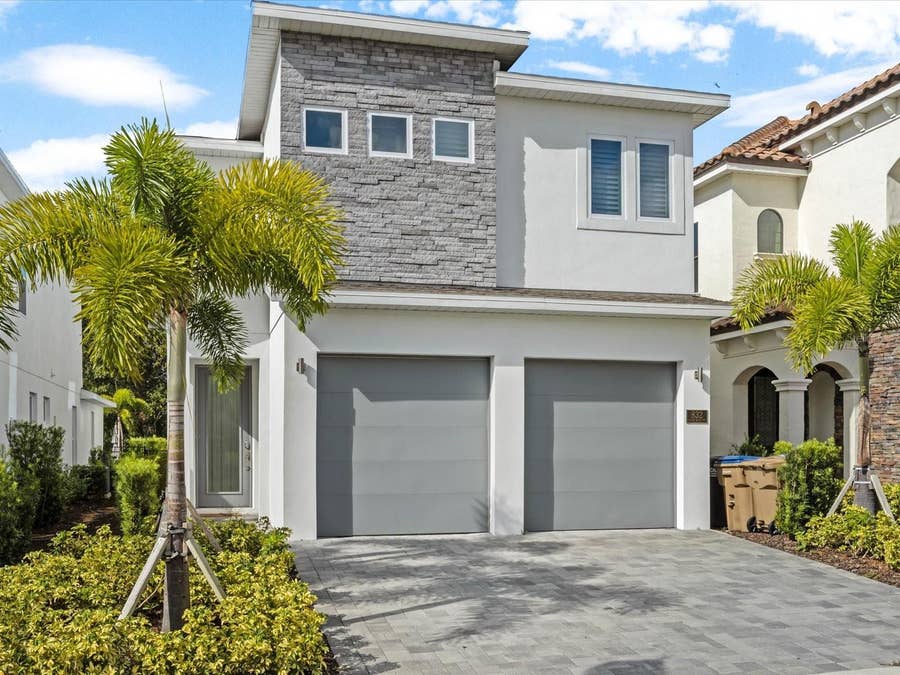 Property photo for 832 DESERT MOUNTAIN COURT, Reunion, FL