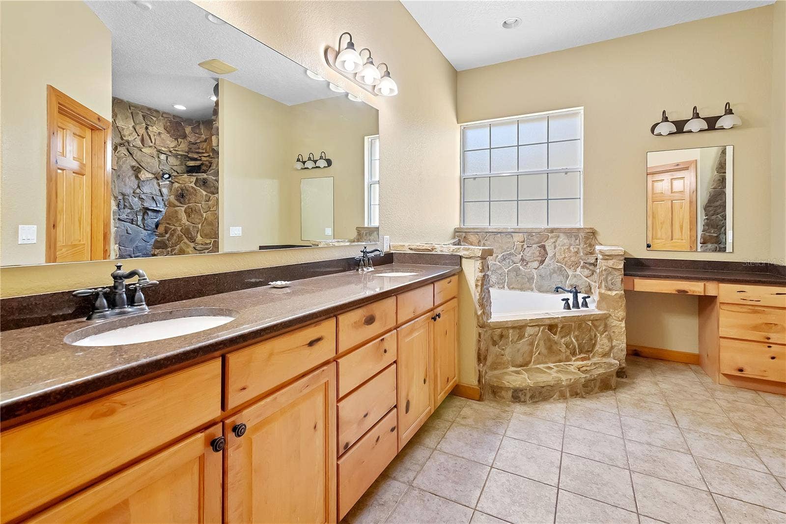 27737 COUNTY ROAD 44A, Eustis, FL 32736 27737 COUNTY ROAD 44A, Eustis, FL 32736