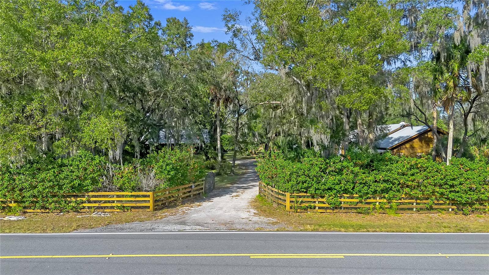 27737 COUNTY ROAD 44A, Eustis, FL 32736 27737 COUNTY ROAD 44A, Eustis, FL 32736