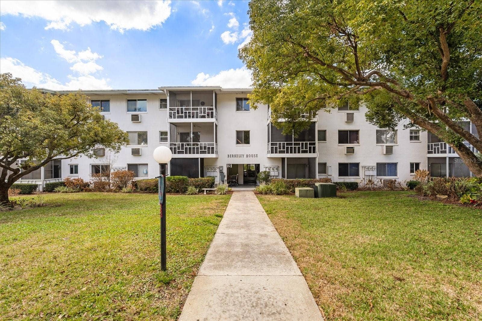 1700 6TH STREET NW, #B24, Winter Haven, FL 33881