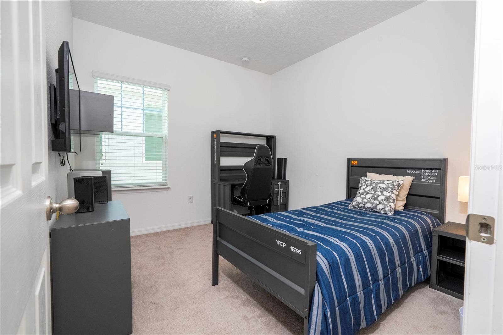 8225 BRYCE CANYON AVENUE, Windermere, FL 34786 8225 BRYCE CANYON AVENUE, Windermere, FL 34786