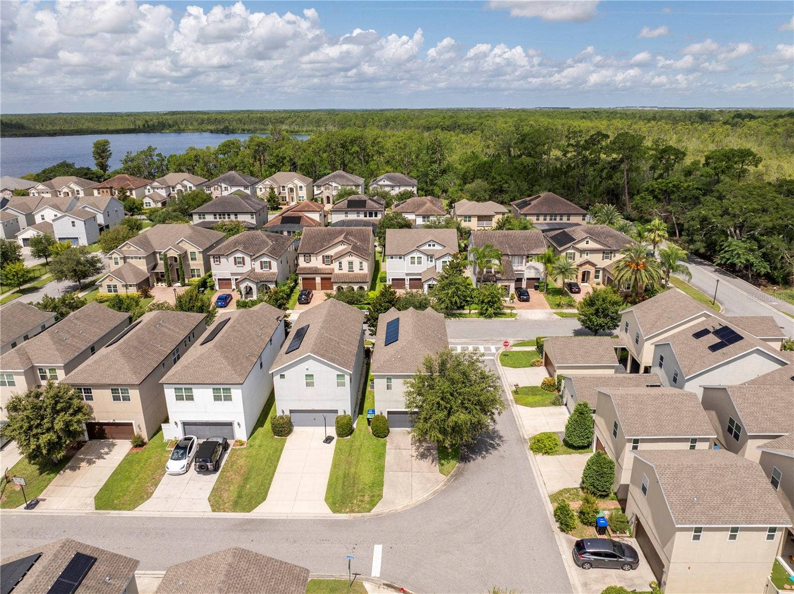 8225 BRYCE CANYON AVENUE, Windermere, FL 34786 8225 BRYCE CANYON AVENUE, Windermere, FL 34786
