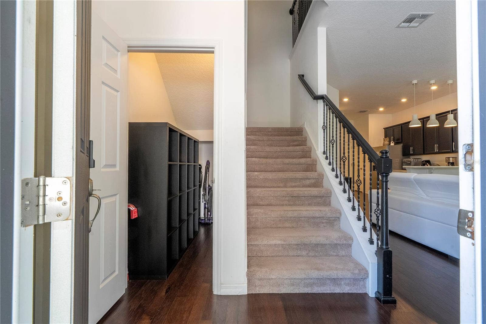 8225 BRYCE CANYON AVENUE, Windermere, FL 34786 8225 BRYCE CANYON AVENUE, Windermere, FL 34786