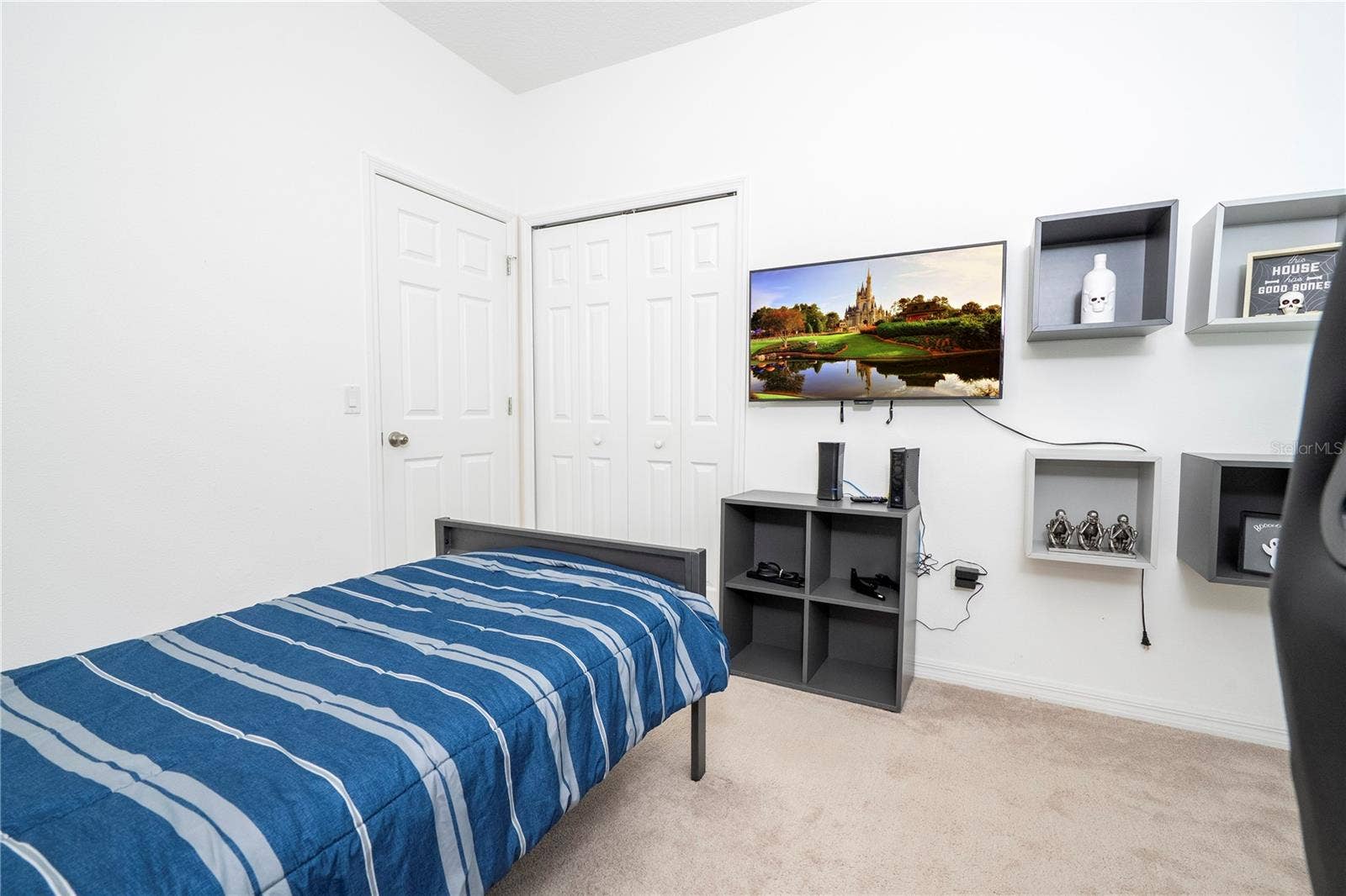 8225 BRYCE CANYON AVENUE, Windermere, FL 34786 8225 BRYCE CANYON AVENUE, Windermere, FL 34786