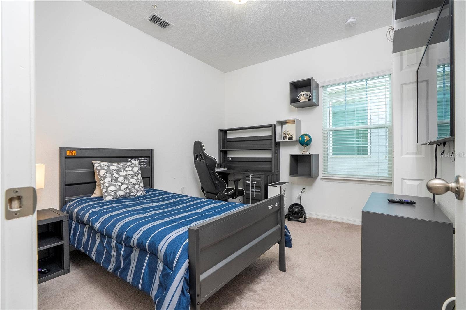 8225 BRYCE CANYON AVENUE, Windermere, FL 34786 8225 BRYCE CANYON AVENUE, Windermere, FL 34786