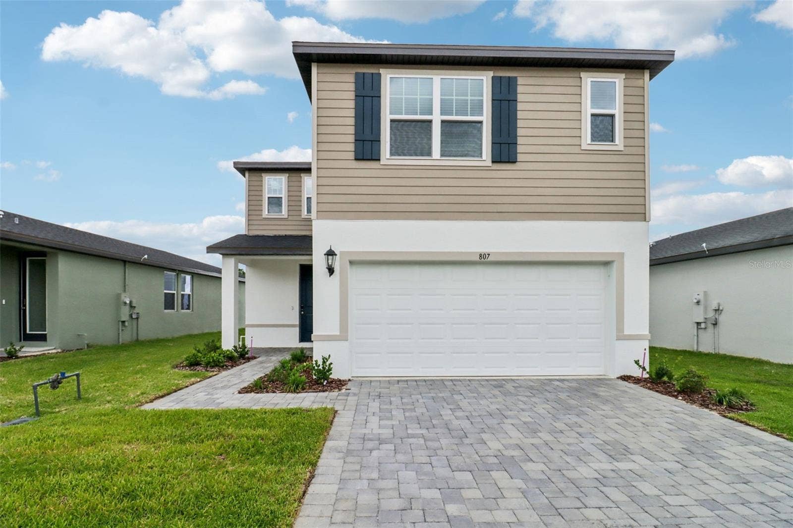 807 SUNSHOWER DRIVE, Lady Lake, FL 32159