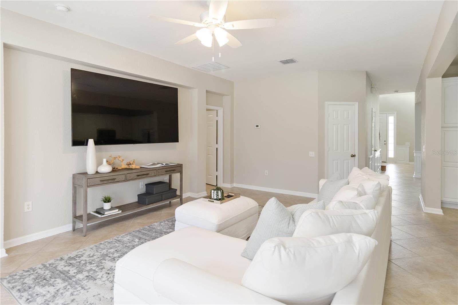 13519 BICTON LANE, Windermere, FL 34786 Family Room