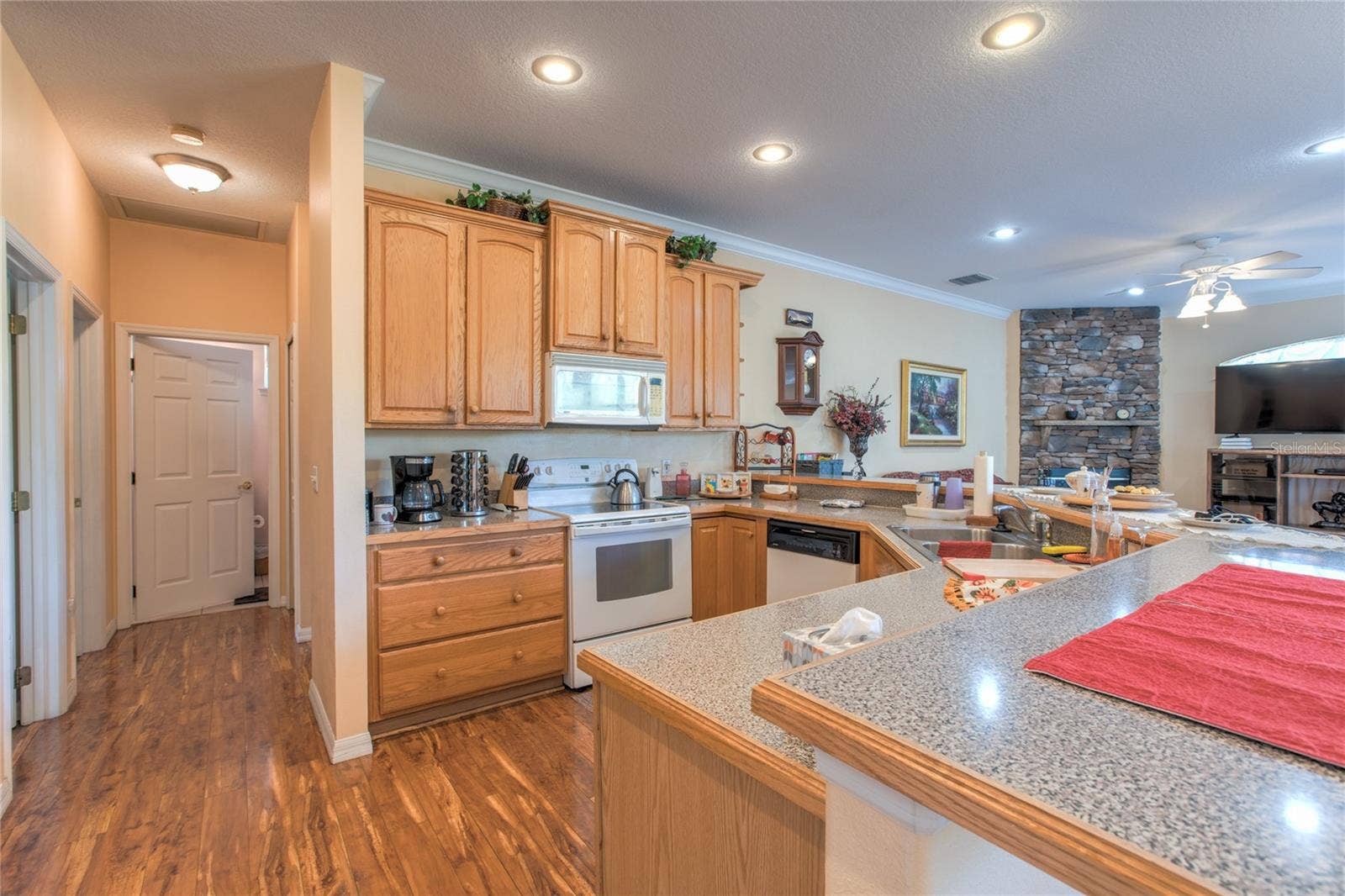 20351 SABAL STREET, Orlando, FL 32833 20351 SABAL STREET, Orlando, FL 32833