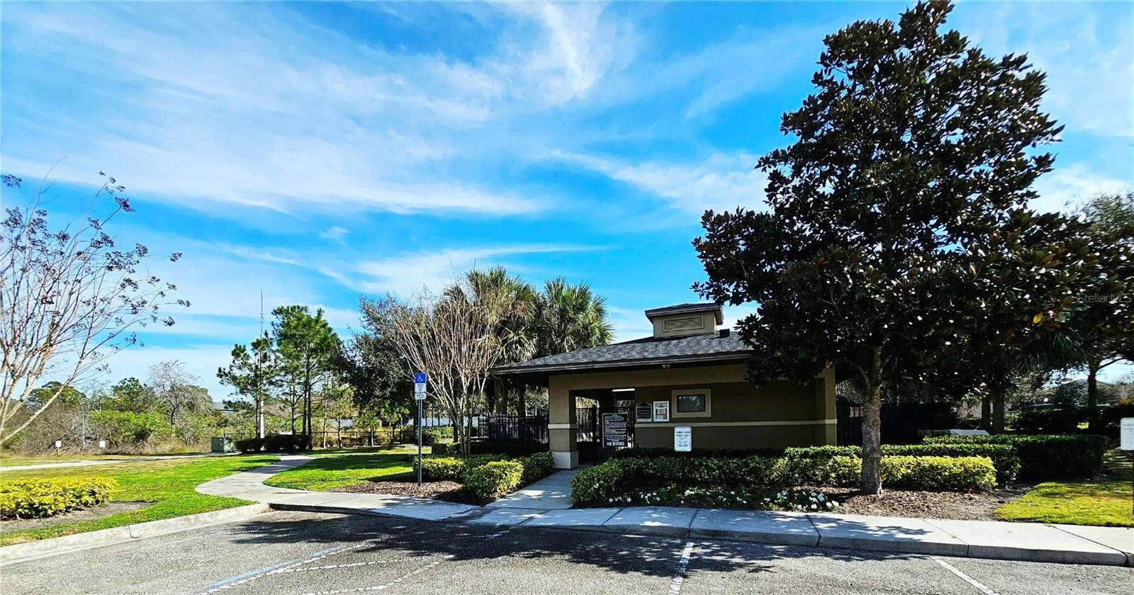 13232 LONGACRE DRIVE, Windermere, FL 34786 13232 LONGACRE DRIVE, Windermere, FL 34786