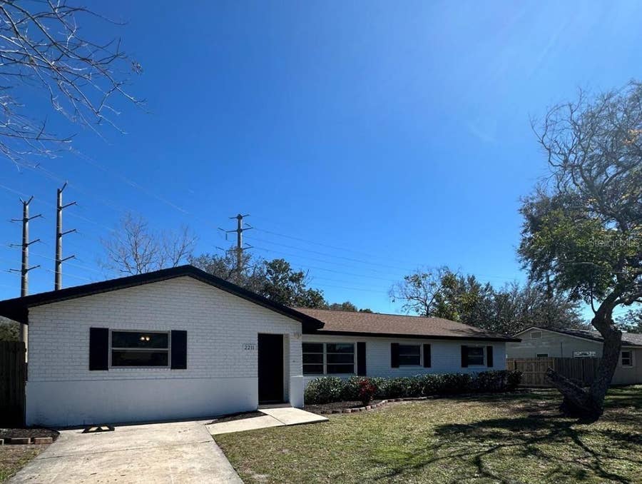 Property photo for 2211 SUNNY VIEW DR, Oviedo, FL