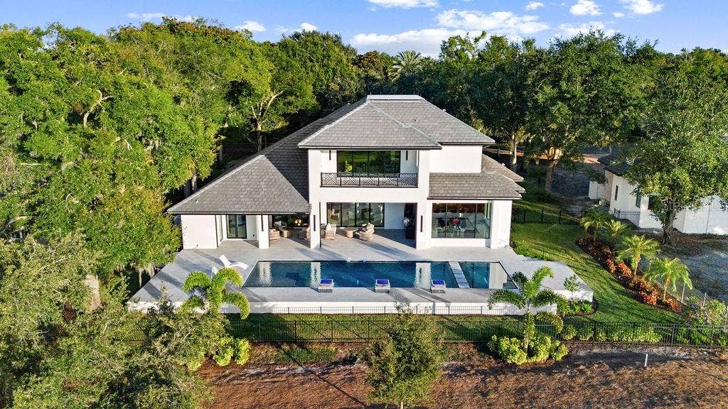 5074 ISLEWORTH COUNTRY CLUB DRIVE, Windermere, FL 34786 5074 ISLEWORTH COUNTRY CLUB DRIVE, Windermere, FL 34786