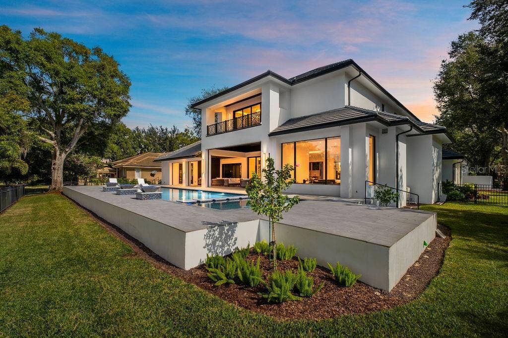 5074 ISLEWORTH COUNTRY CLUB DRIVE, Windermere, FL 34786 5074 ISLEWORTH COUNTRY CLUB DRIVE, Windermere, FL 34786