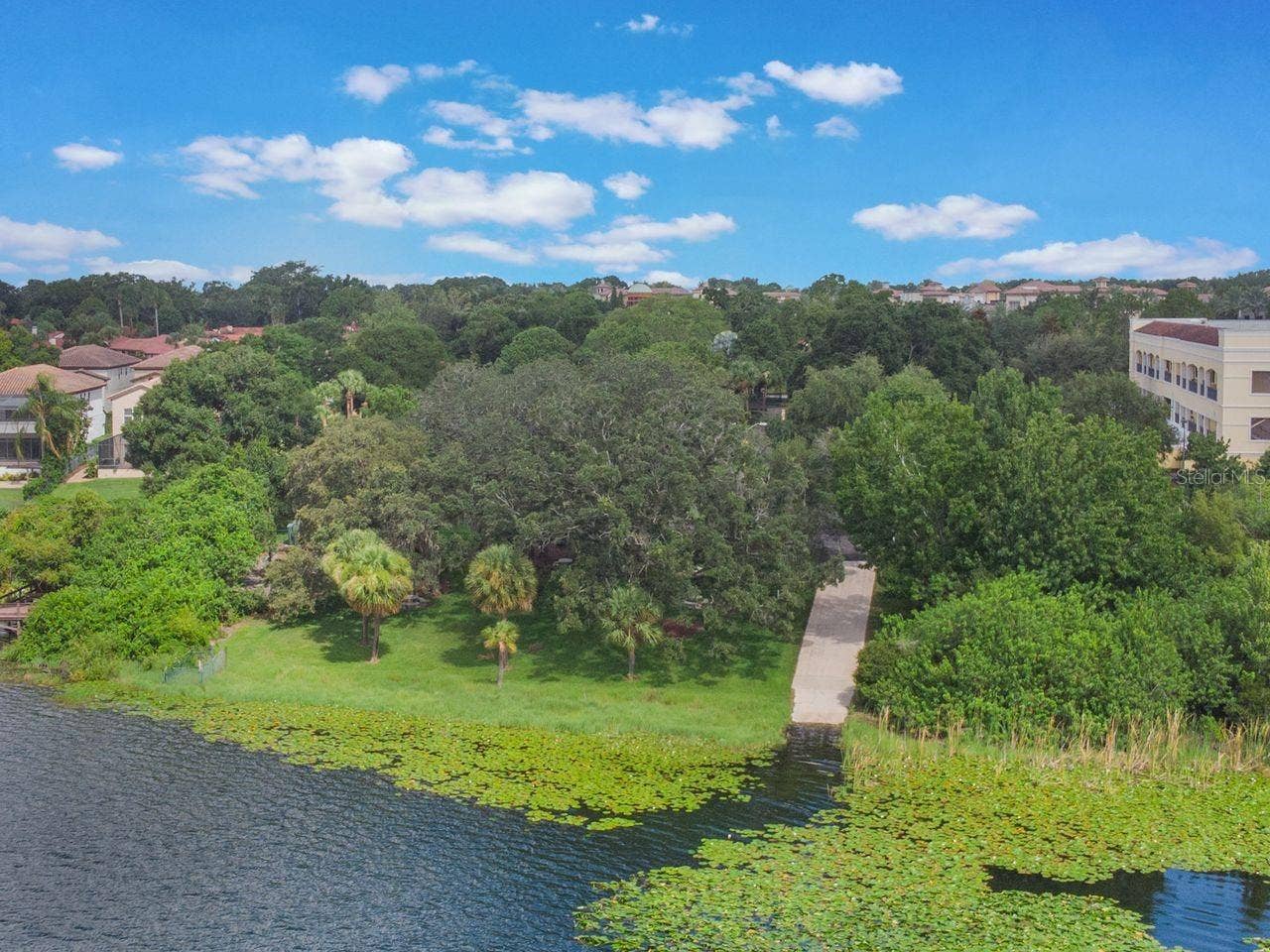 8215 ROLLA COURT, Orlando, FL 32836 Overview of boat dock
