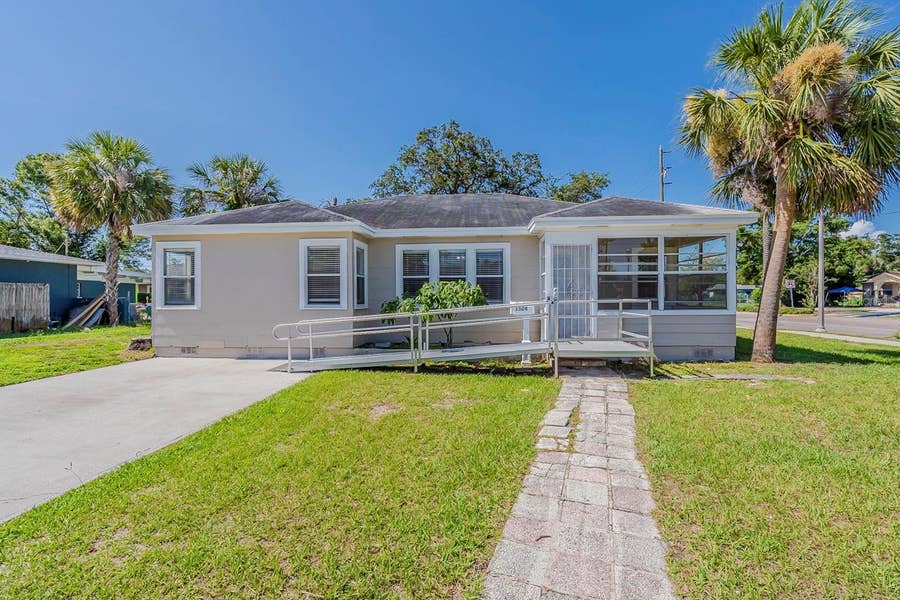 Property photo for 1524 13TH AVENUE S, St Petersburg, FL