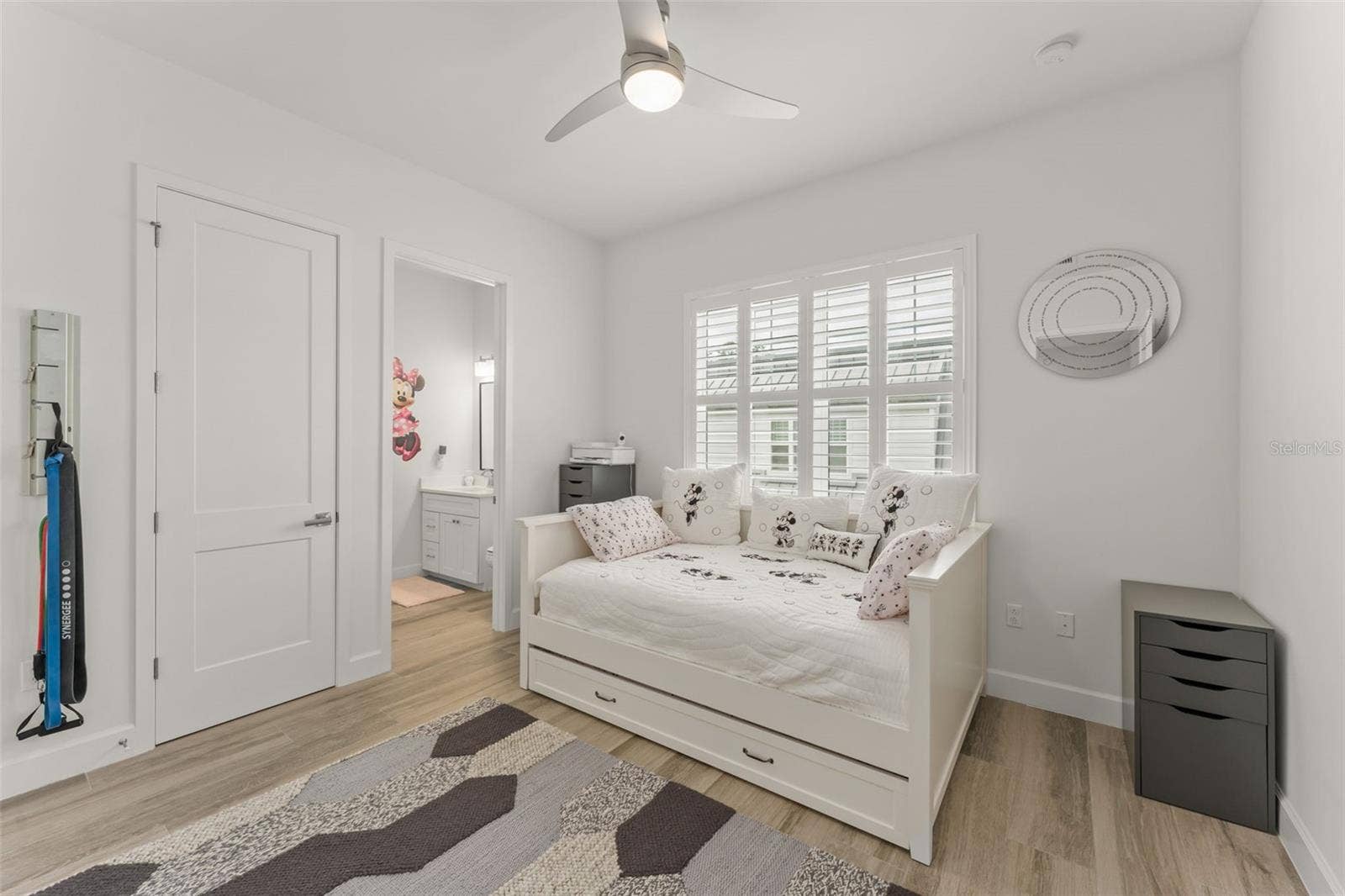 131 OAK LAUREL DRIVE, Winter Garden, FL 34787 131 OAK LAUREL DRIVE, Winter Garden, FL 34787