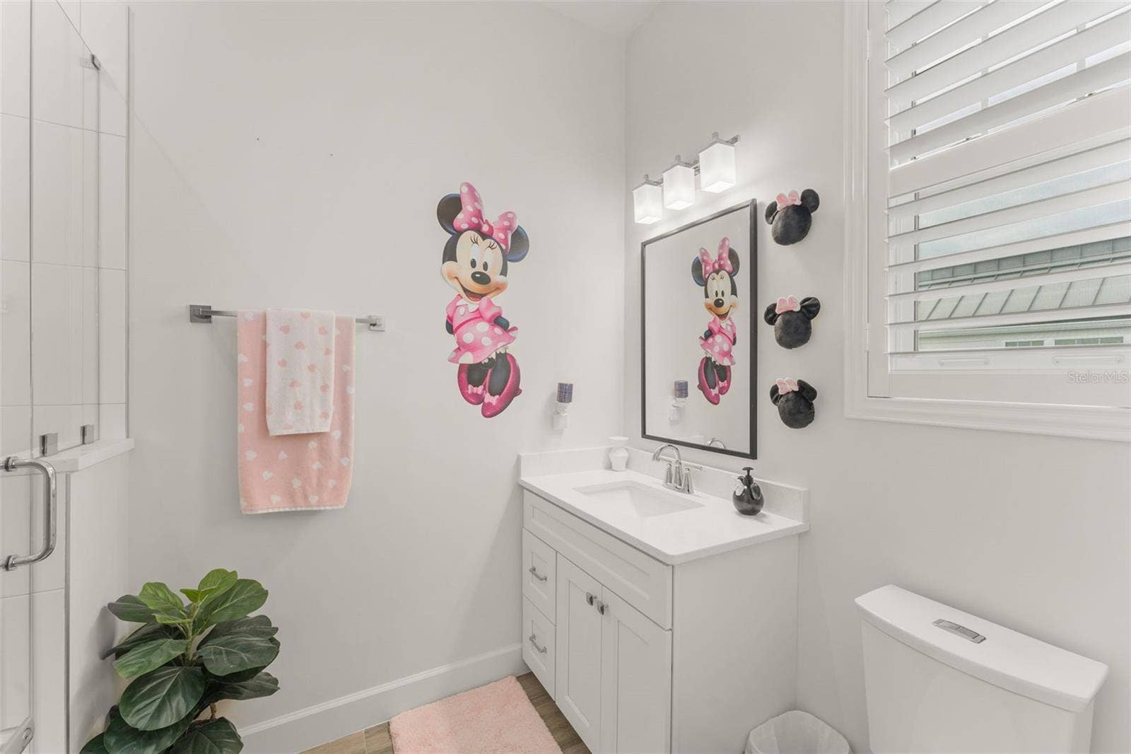 131 OAK LAUREL DRIVE, Winter Garden, FL 34787 131 OAK LAUREL DRIVE, Winter Garden, FL 34787