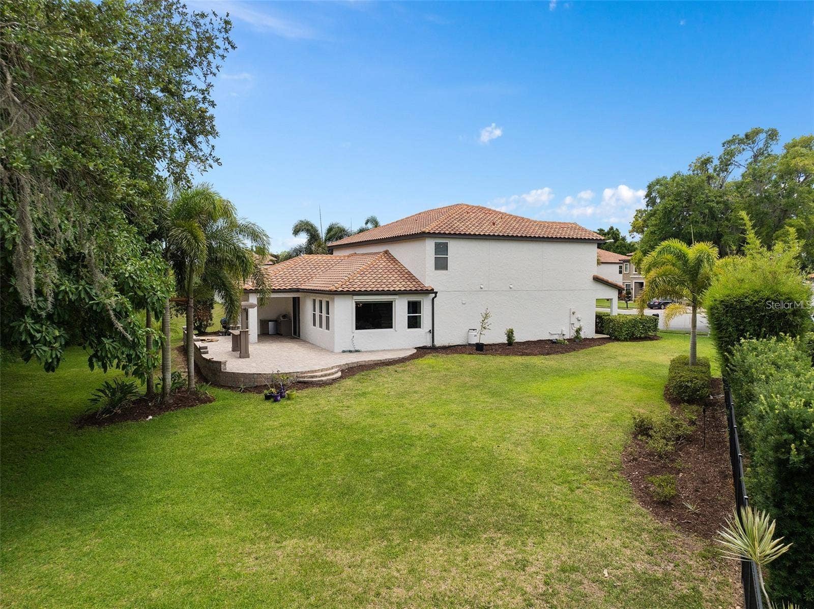 4509 PATRICIA ANN COURT, Orlando, FL 32839 Side Yard