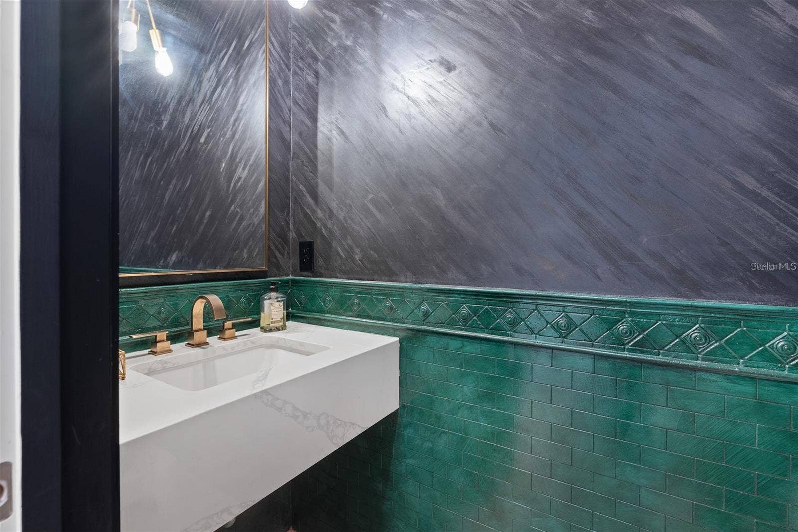 4509 PATRICIA ANN COURT, Orlando, FL 32839 Half Bath downstairs