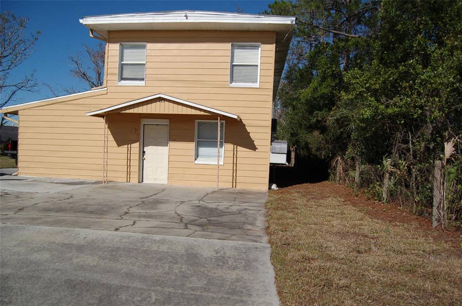 Property photo for 223 COUNTY ROAD 466A, Fruitland Park, FL