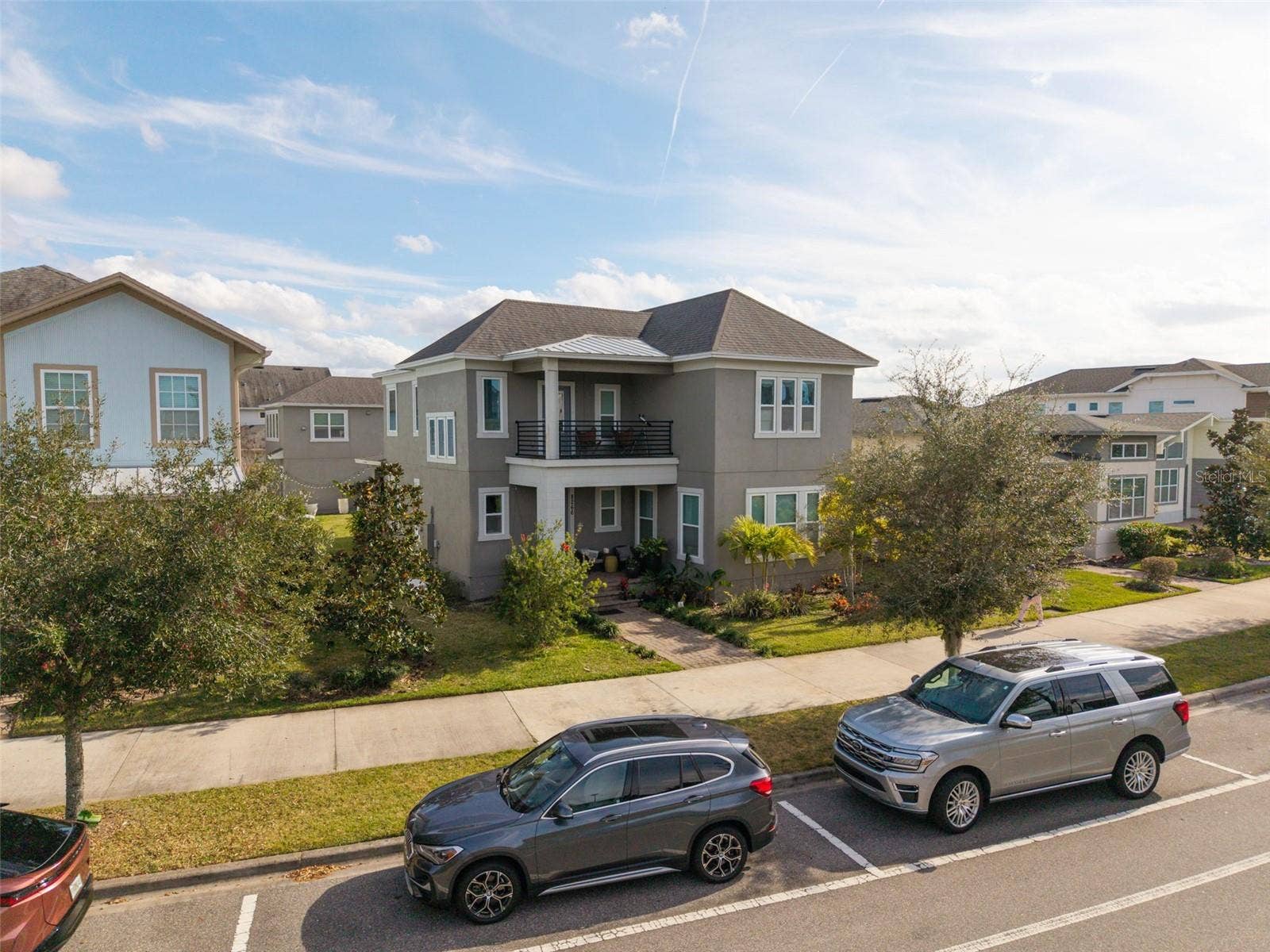 8266 NEMOURS PARKWAY, Orlando, FL 32827 8266 NEMOURS PARKWAY, Orlando, FL 32827