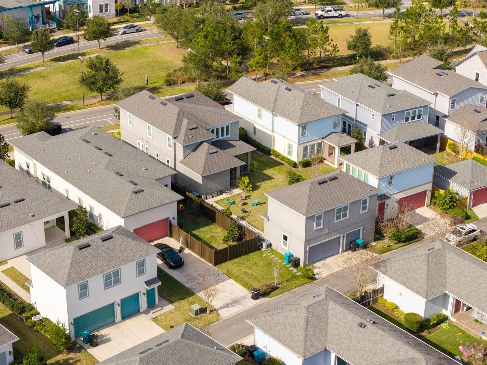 8266 NEMOURS PARKWAY, Orlando, FL 32827 8266 NEMOURS PARKWAY, Orlando, FL 32827