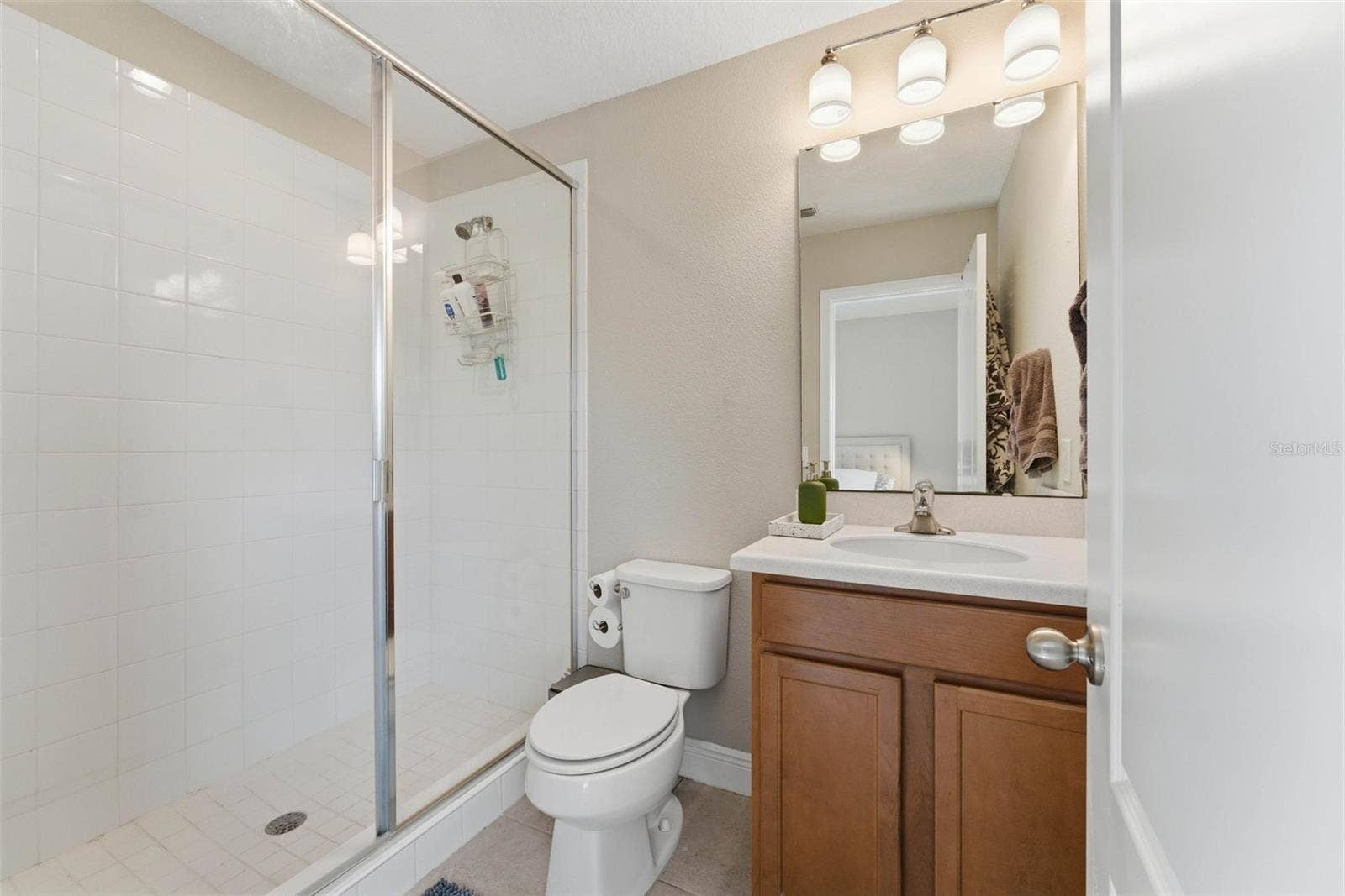 8266 NEMOURS PARKWAY, Orlando, FL 32827 8266 NEMOURS PARKWAY, Orlando, FL 32827