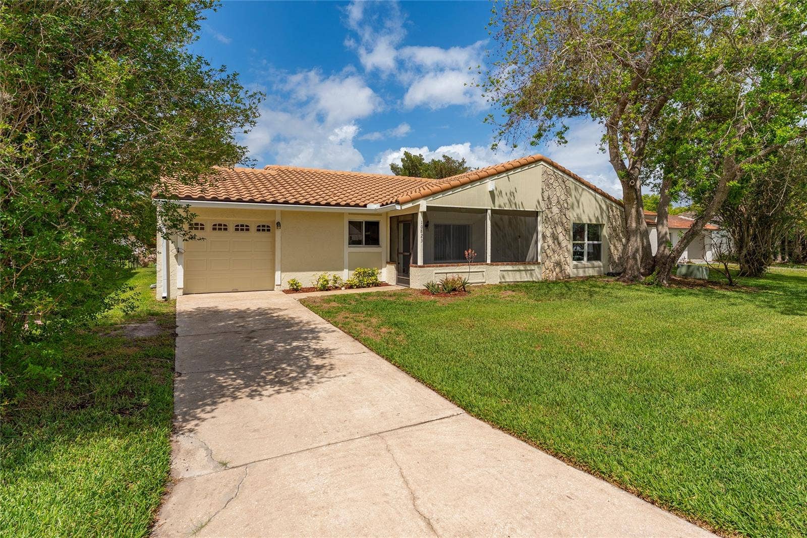 10823 WILLIAM AND MARY COURT, Orlando, FL 32821 10823 WILLIAM AND MARY COURT, Orlando, FL 32821