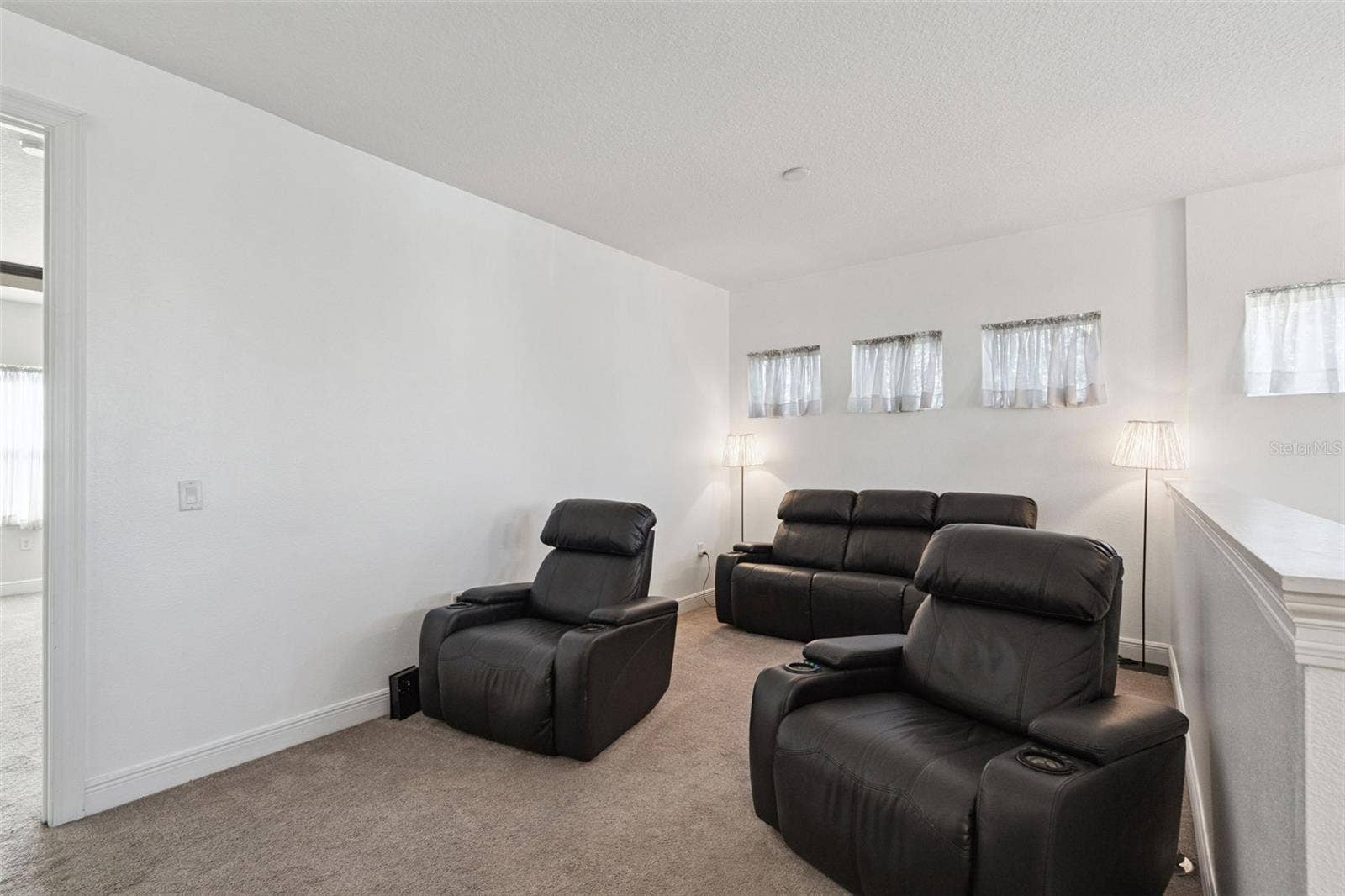 15672 SHOREBIRD LANE, Winter Garden, FL 34787 15672 SHOREBIRD LANE, Winter Garden, FL 34787