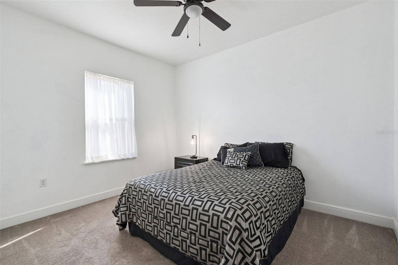 15672 SHOREBIRD LANE, Winter Garden, FL 34787 15672 SHOREBIRD LANE, Winter Garden, FL 34787