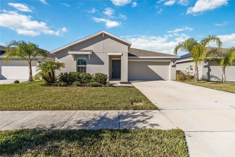 Property photo for 292 PINEYWOODS STREET, St Cloud, FL