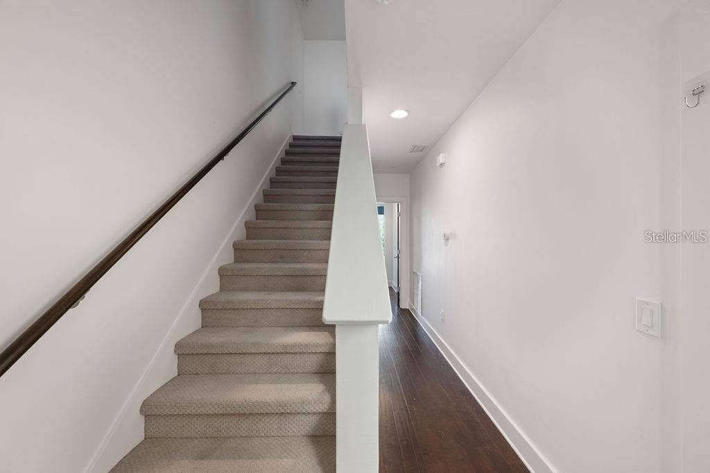 432 W SWOOPE AVENUE, Winter Park, FL 32789 432 W SWOOPE AVENUE, Winter Park, FL 32789