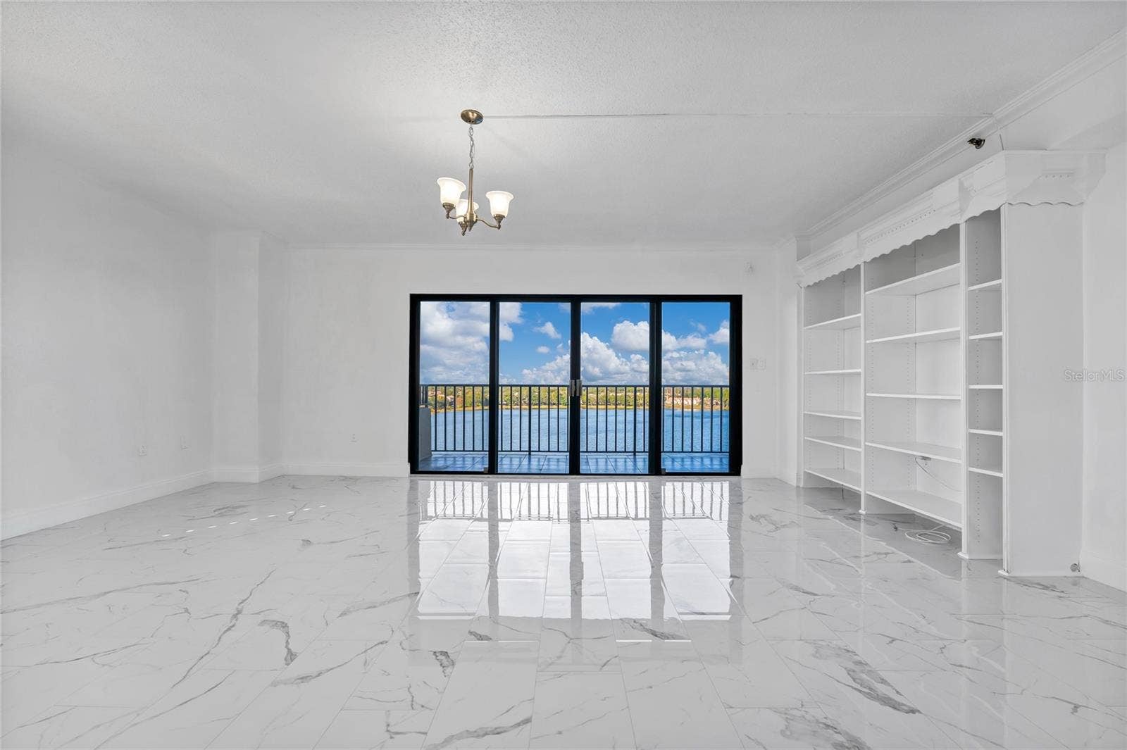 7550 HINSON STREET, #10A, Orlando, FL 32819 7550 HINSON STREET, #10A, Orlando, FL 32819