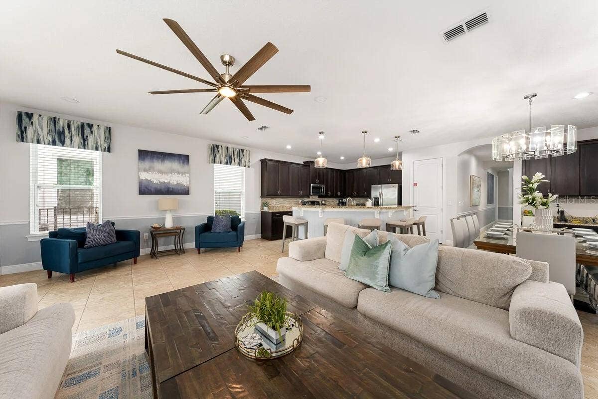 795 GOLDEN BEAR DRIVE, Reunion, FL 34747 Open living
