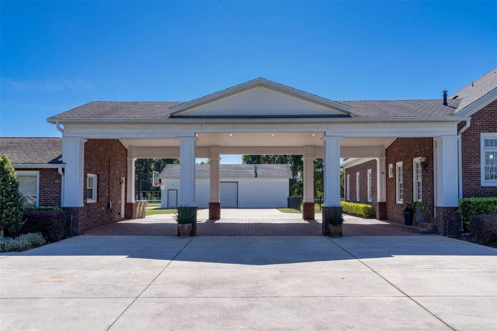 2780 VICKIE COURT, Kissimmee, FL 34744 2780 VICKIE COURT, Kissimmee, FL 34744