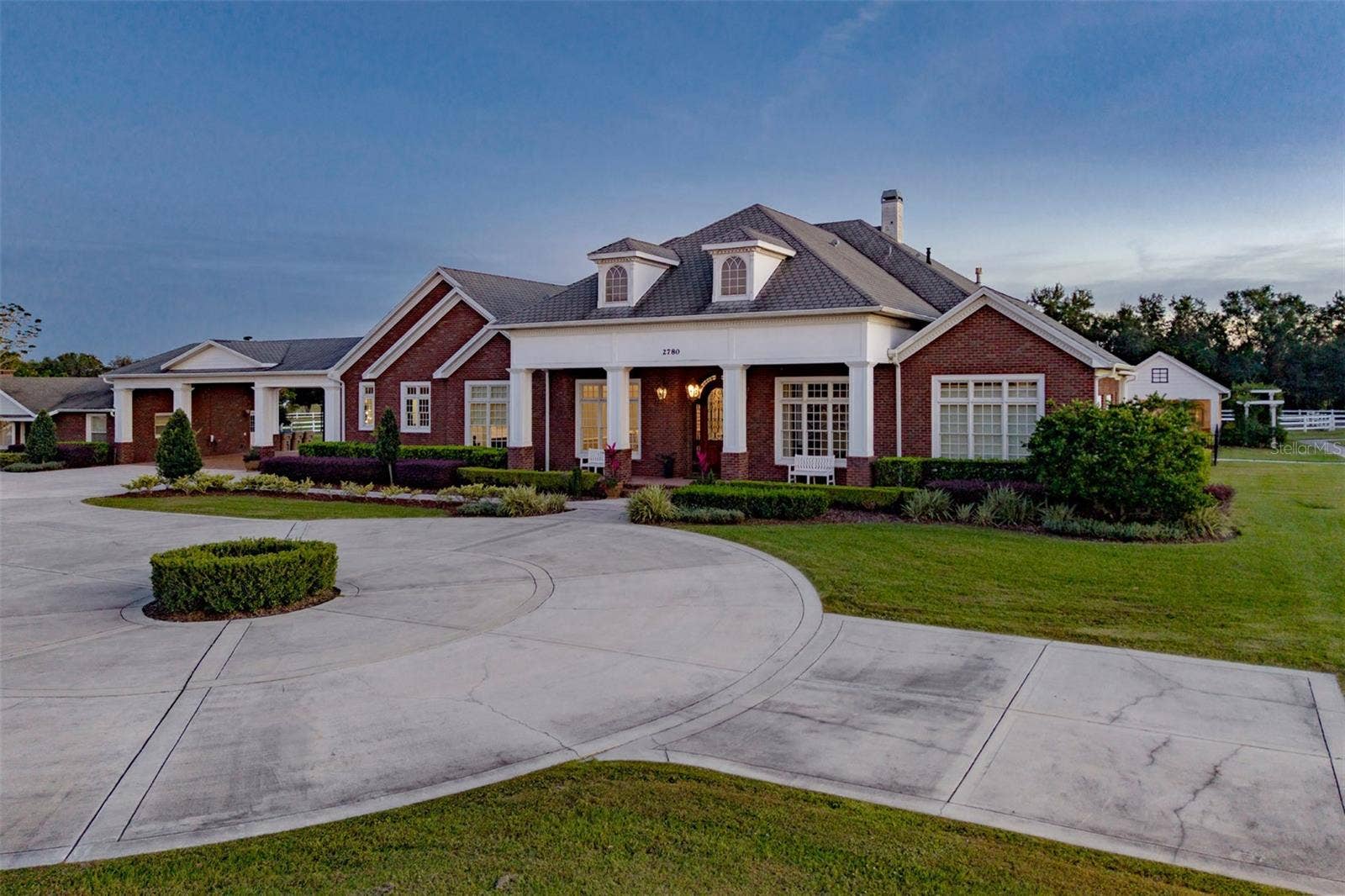 2780 VICKIE COURT, Kissimmee, FL 34744 2780 VICKIE COURT, Kissimmee, FL 34744